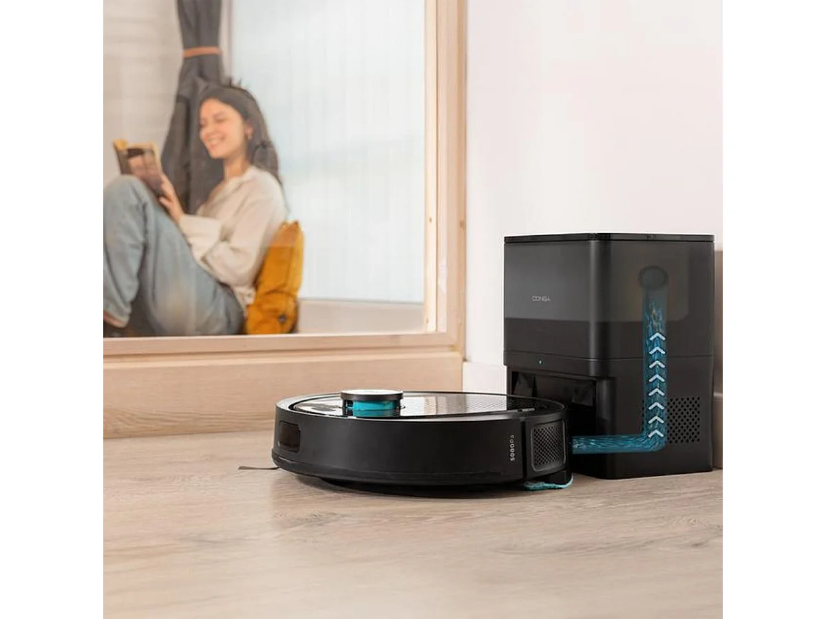 Robot aspirador Cecotec Conga 7690 Immortal Max Home M 5000Pa 4 en 1 con base de autovaciado negro
