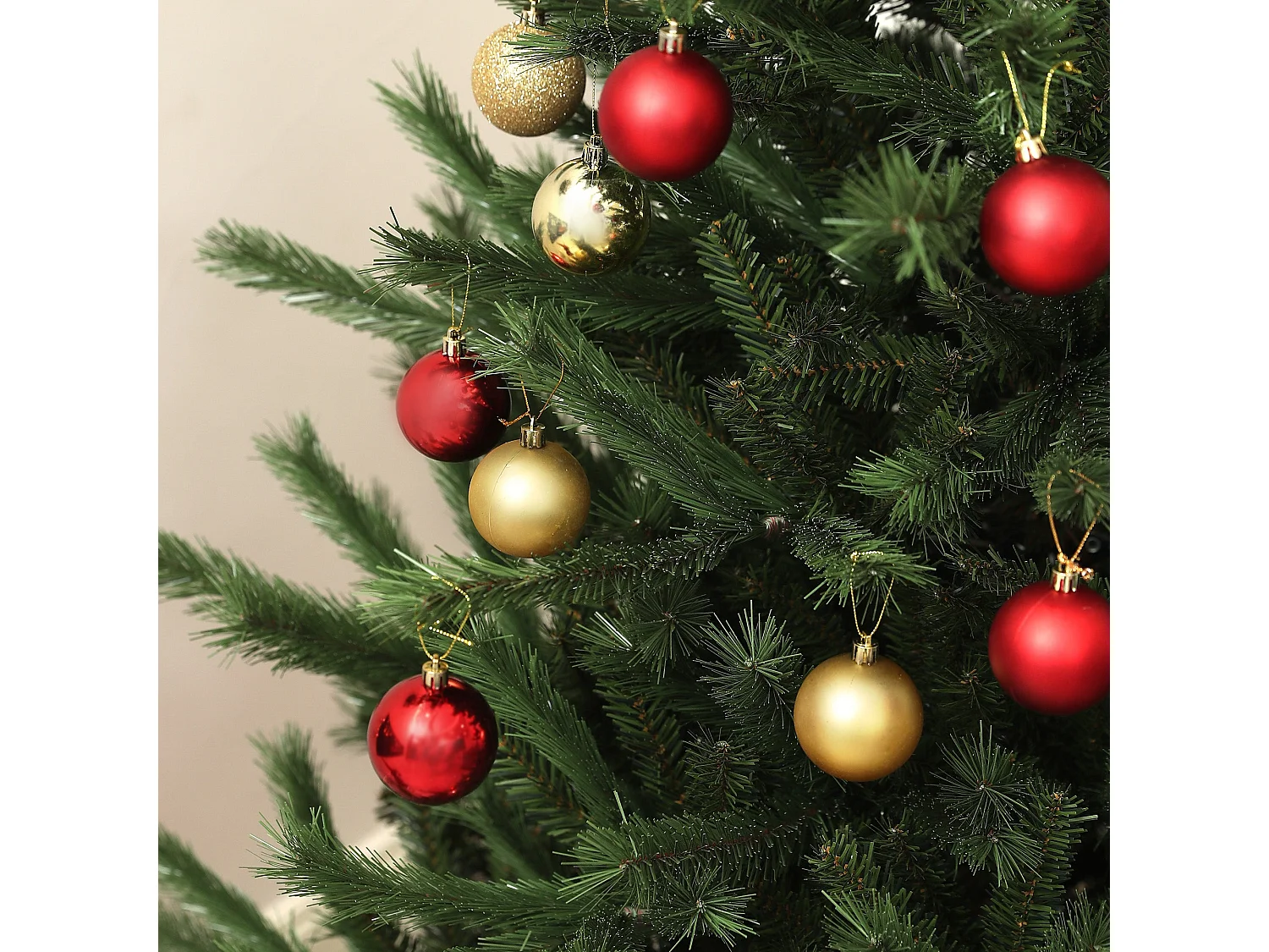 Árvore de Natal Artificial 210 cm Reykjavik com 793 Ramo e Suporte de Aço para Decoração Interna Verde