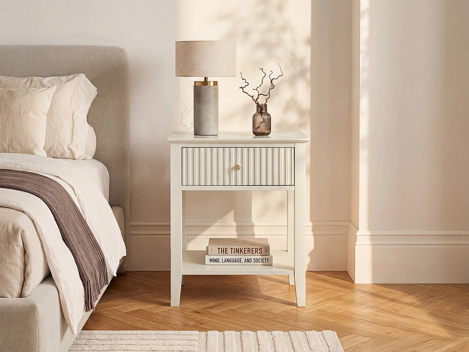 Conjunto de 2 mesitas de noche 2 cajones y 1 estante - MDF - Beige - NIRIVA