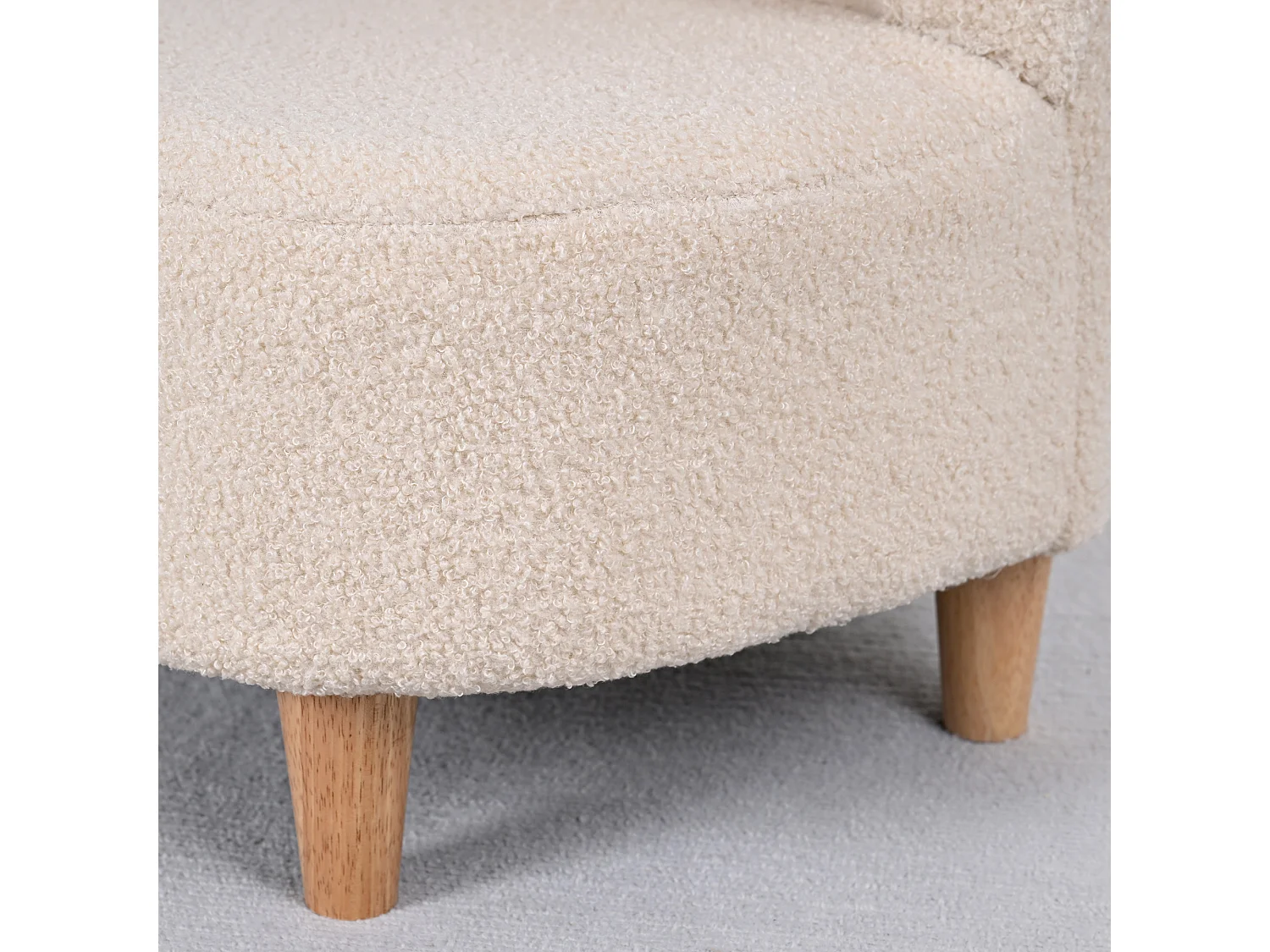Fauteuil enfant design scandinave nuage - piètement bois clair tissu polaire beige