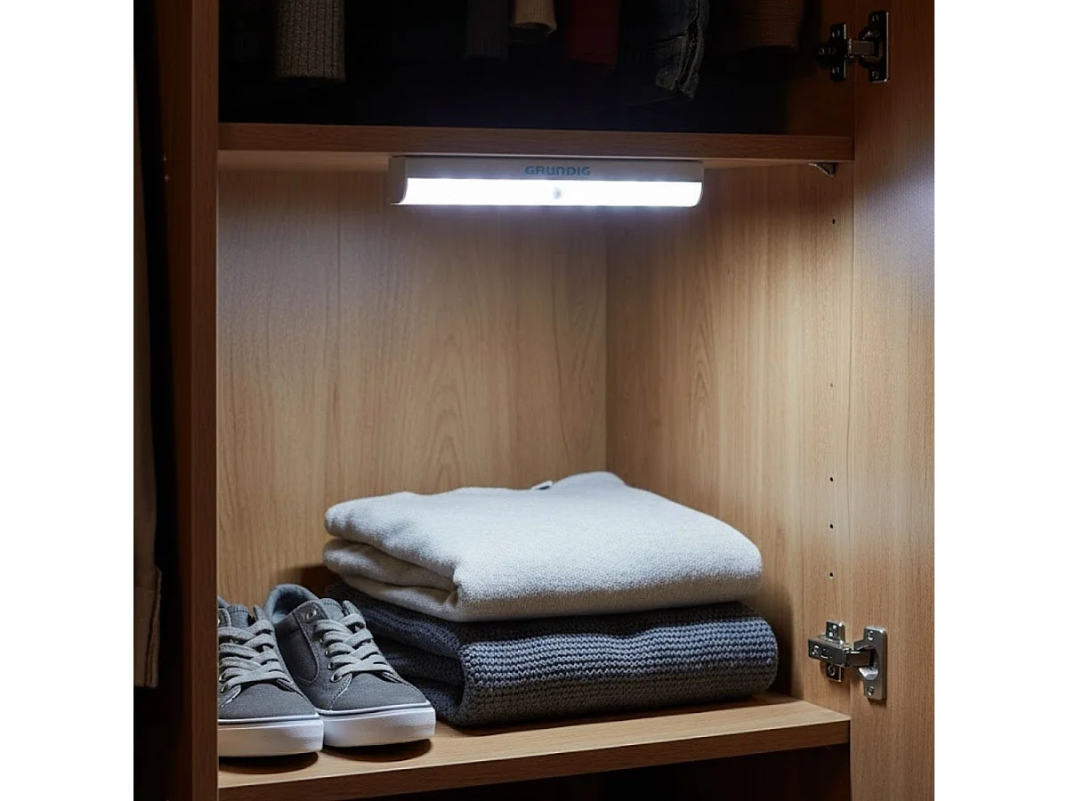 Luz LED con sensor de movimiento blanco