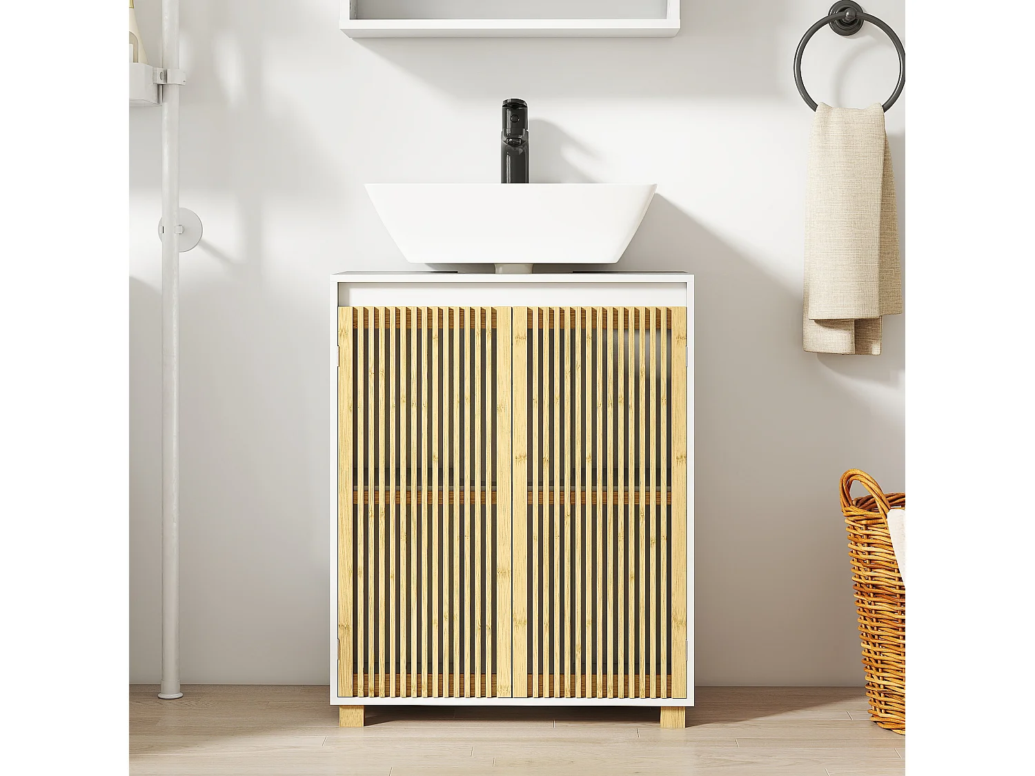 Meuble sous vasque en bois - 2 portes à lattes verticales, étagère - piètement bambou blanc