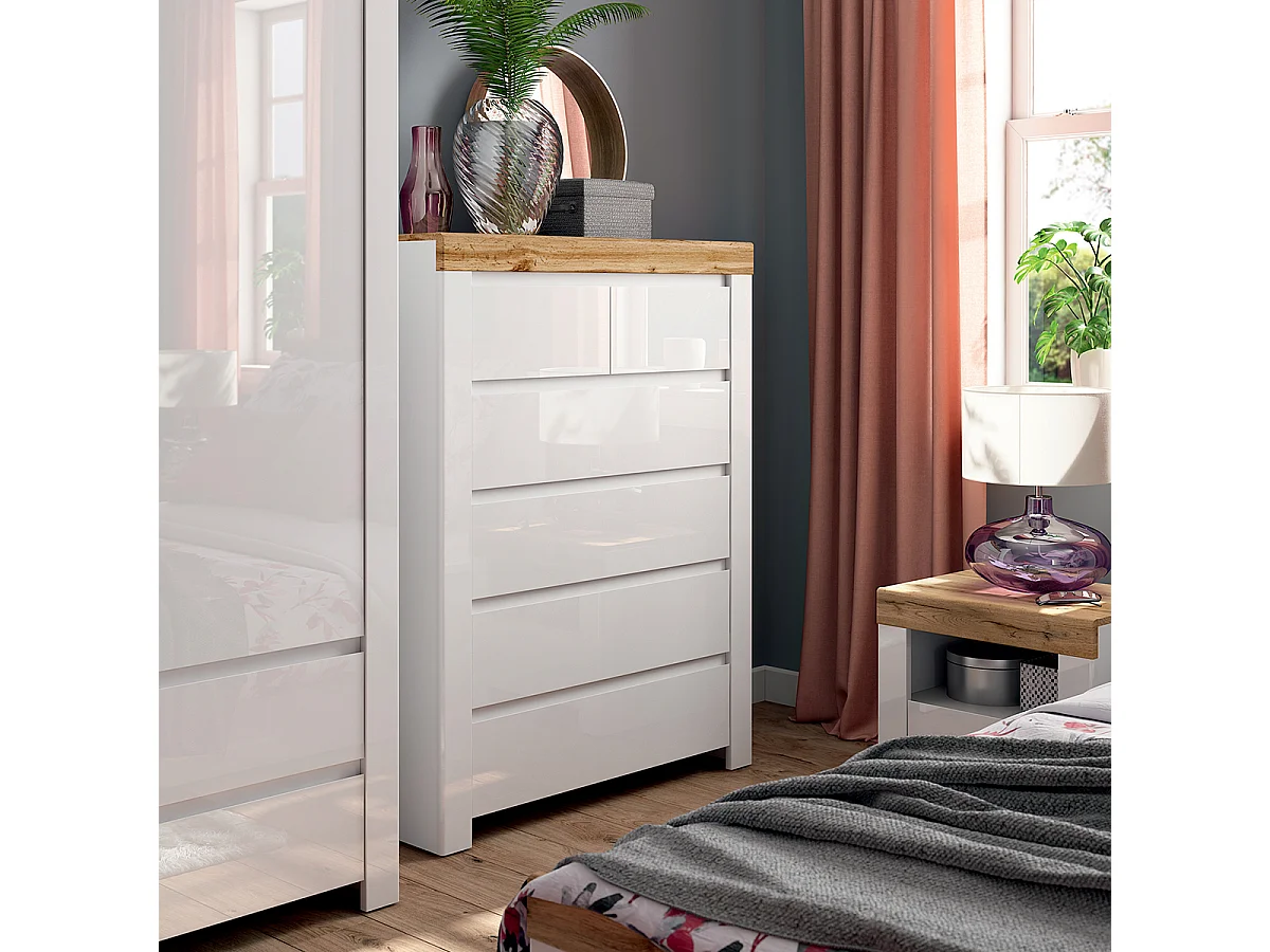 Cómoda Hella branco e madeira 130cm