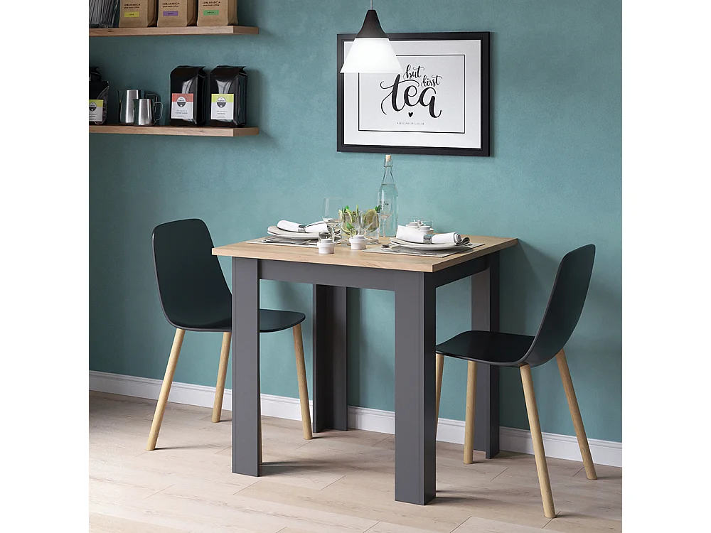 Table de salle à manger chêne de force doré 80x80x76.6 karlos