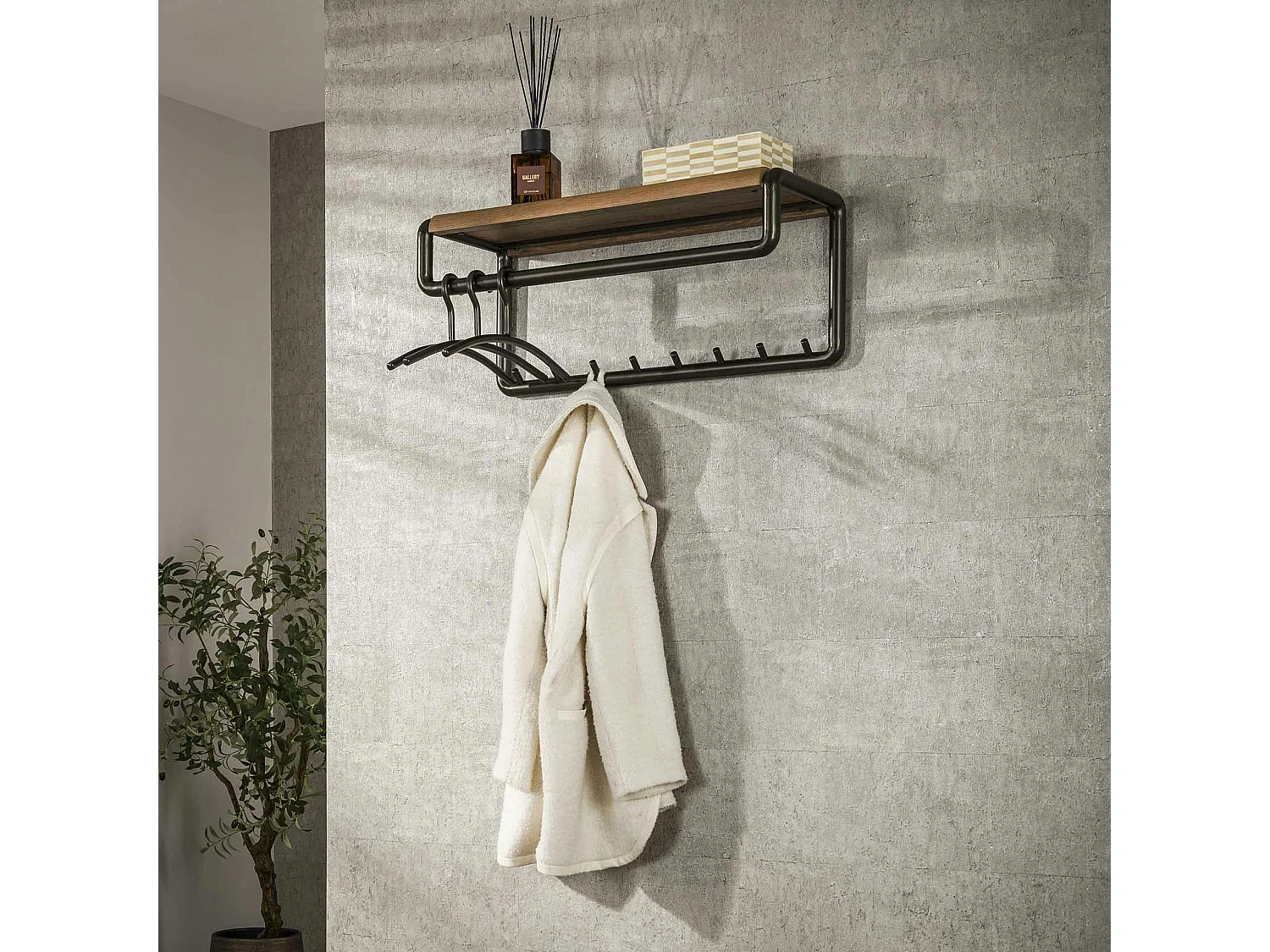 Portemanteau mural étagère effet bois & 8 crochets HELSINKI