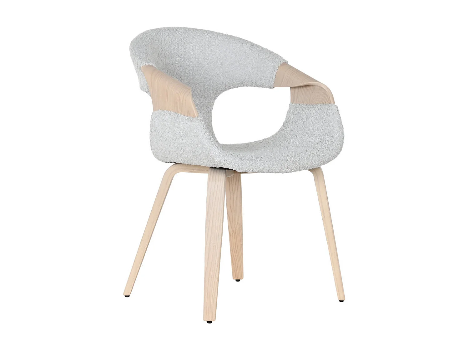 SILLA RATAN BAMBU 47X61X84 NATURAL NATURAL  ideal para tu hogar aportando glamour y un toque especial a tu casa.