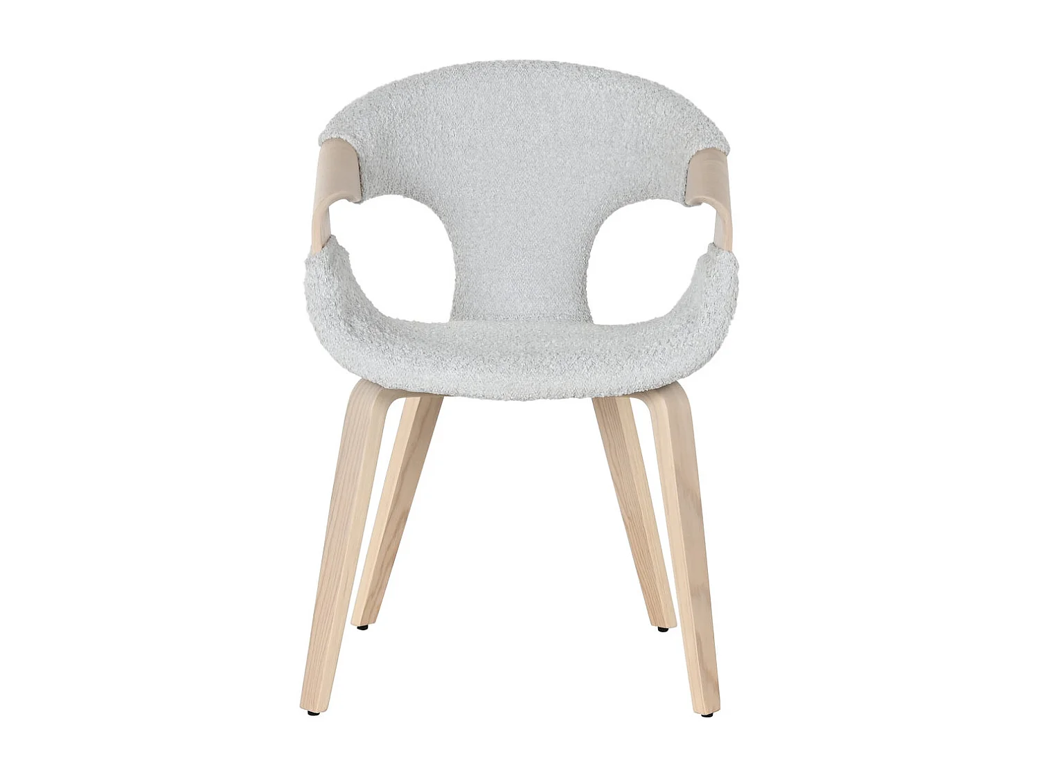 SILLA RATAN BAMBU 47X61X84 NATURAL NATURAL  ideal para tu hogar aportando glamour y un toque especial a tu casa.