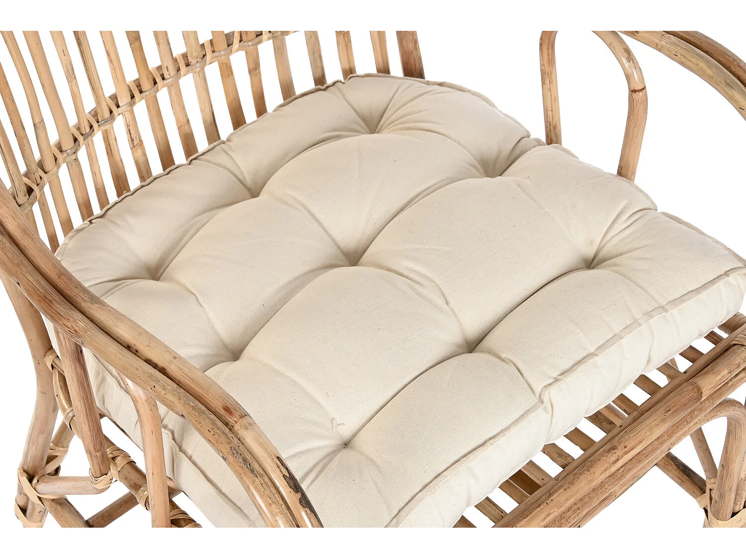 SILLA BAMBU RATAN 565X58X85 NATURAL ideal para tu hogar aportando glamour y un toque especial a tu casa.