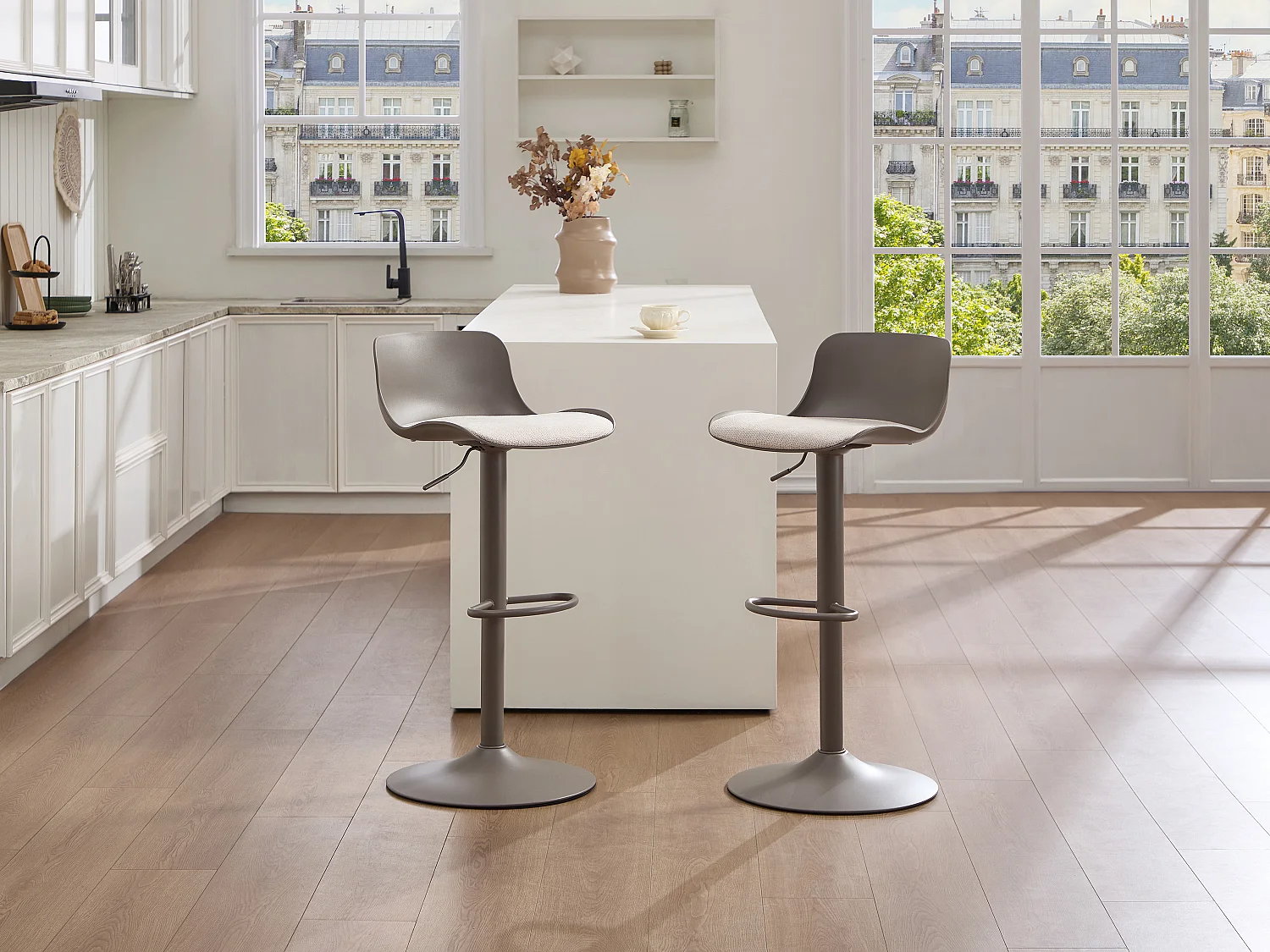 Lot de 2 tabourets de bar en polypropylène, tissu texturé et métal - Taupe et beige - DORELIO