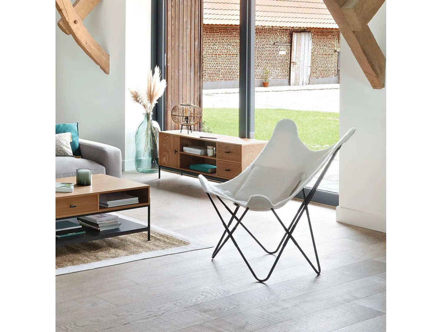 Fauteuil papillon imitation fourrure OSLO - Blanc