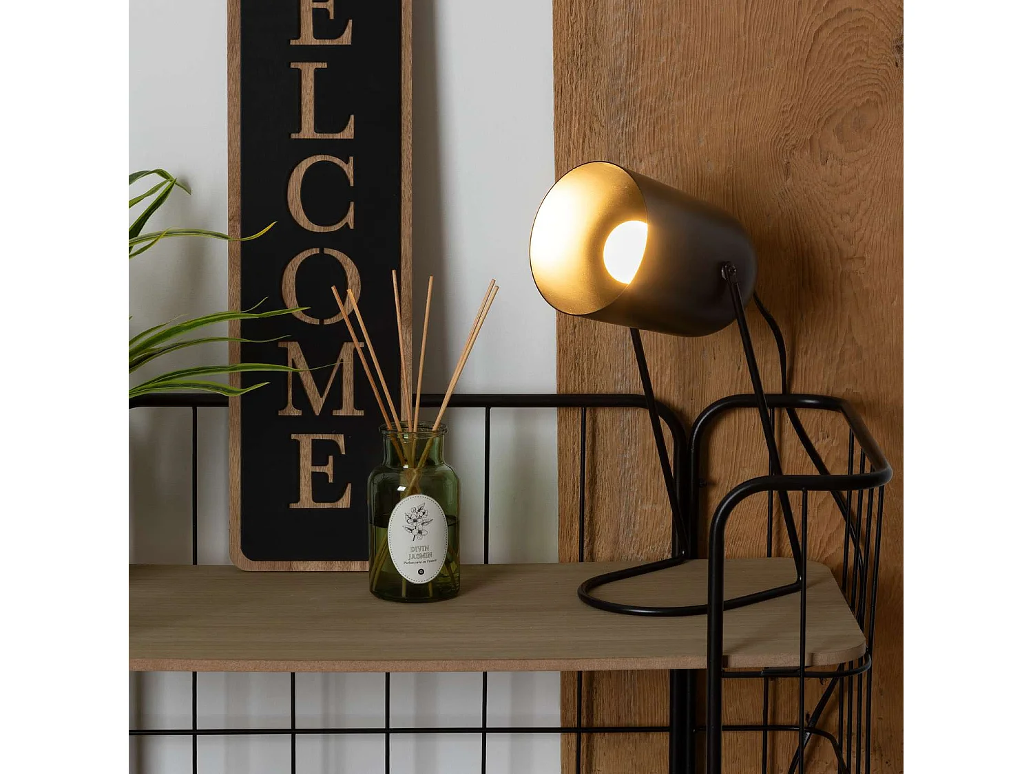 Lampe à poser en métal