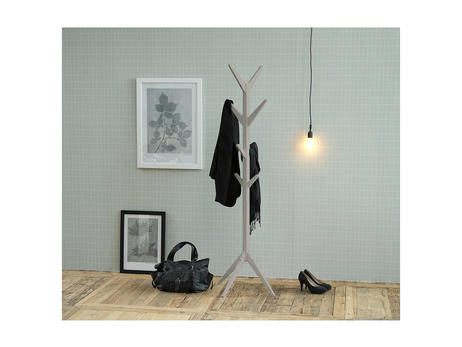 Porte-manteau Gary sur 4 pieds en MDF avec 8 accroches