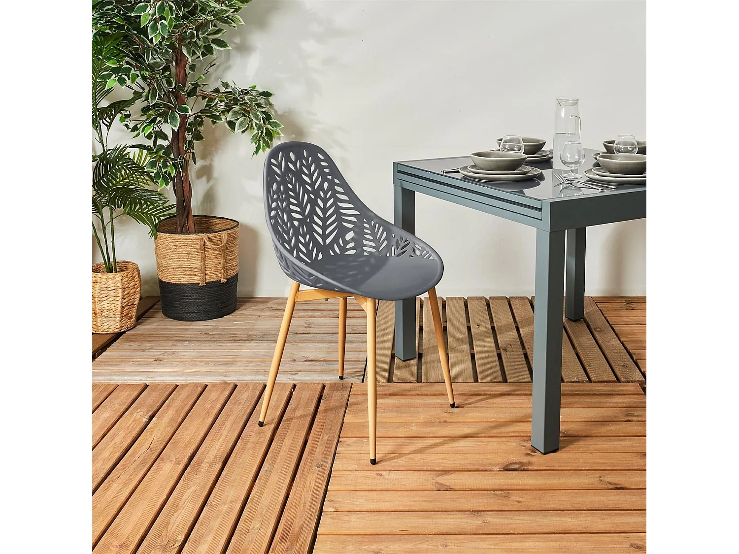 Lot de 4 chaises d'extérieur Calvi en polypropylène