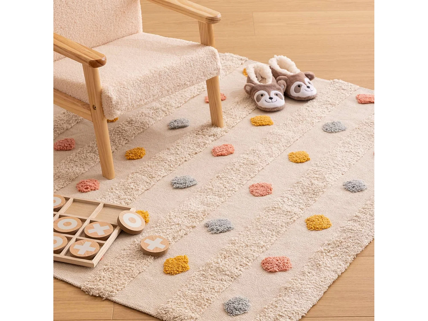 Tapis enfant rectangle à pompons multicolores - 120 x 170 cm