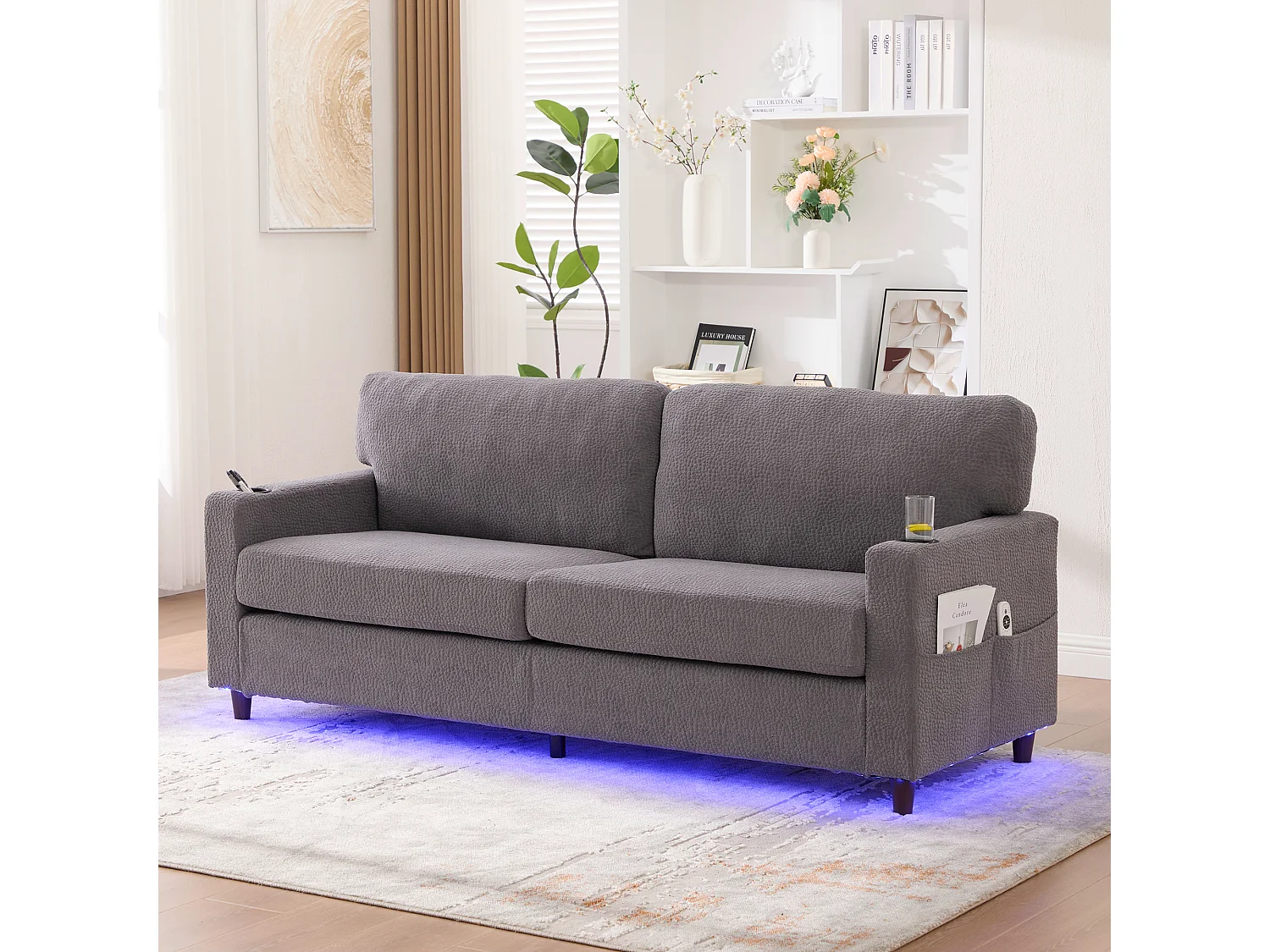 Modernes 2-Sitzer-Sofa – 203 x 77,5 x 85 cm – mit USB-C-Anschluss, LED-Beleuchtung, Getränkehaltern und Seitentaschen – Samt – hellgrau