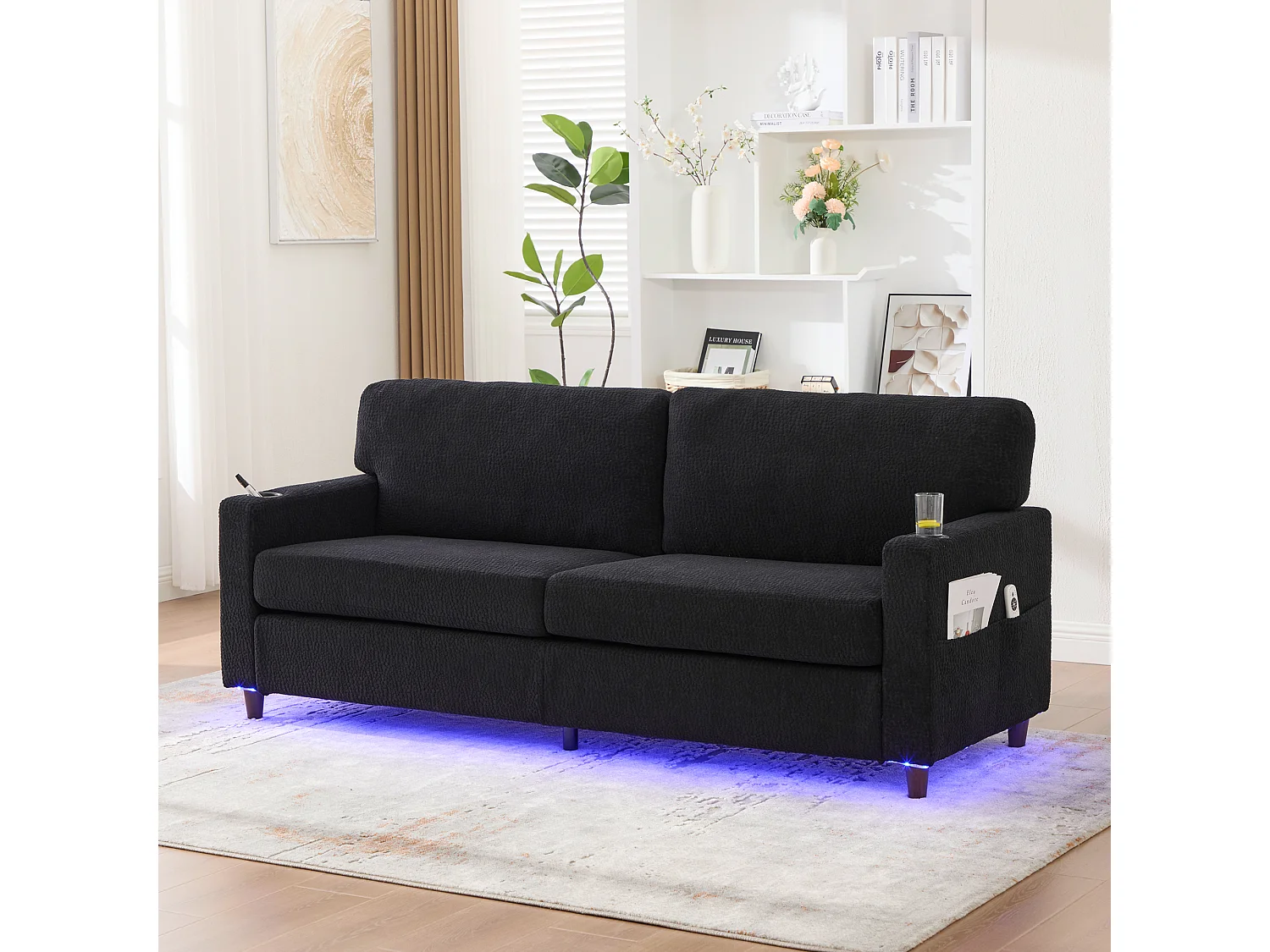 Canapé 2 places moderne - 203 x 77.5 x 85 cm - avec USB-C + Leds + porte-gobelets et poches latérales - velours - noir