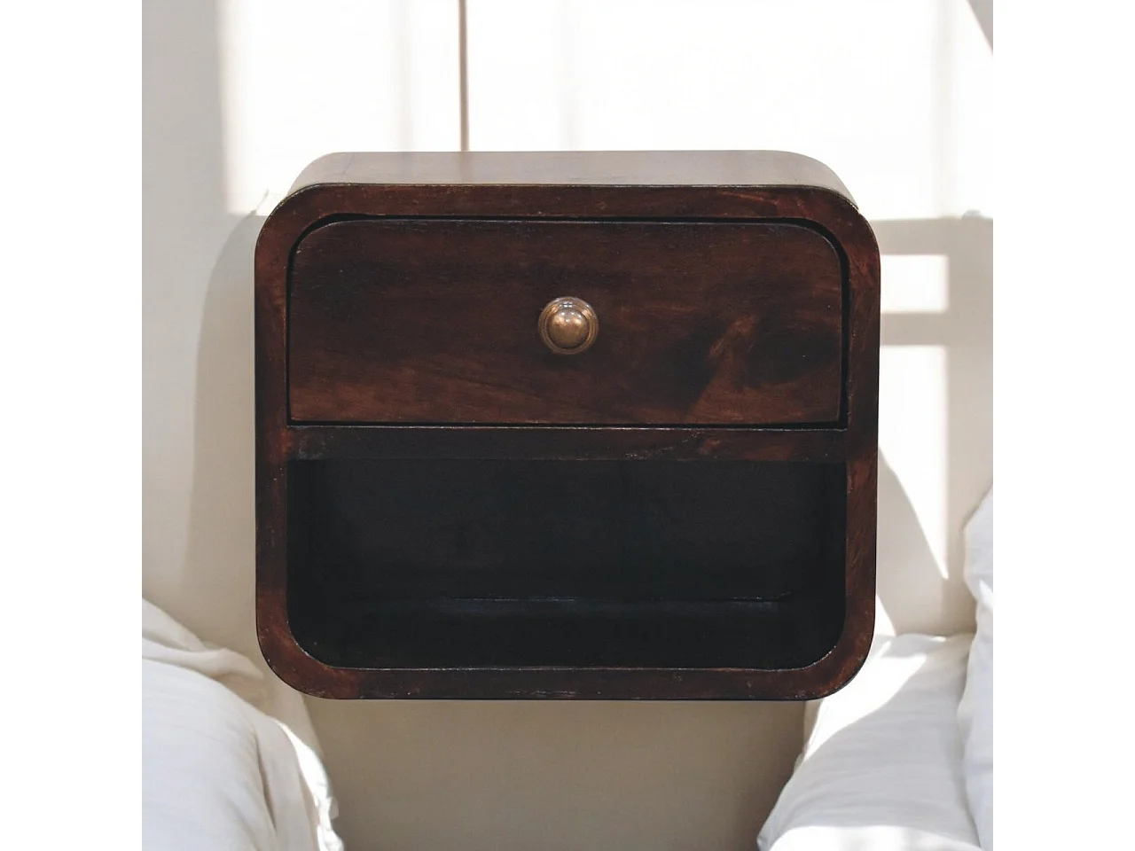 Table de chevet murale Mini courbée Artisan Furniture en noyer California, avec compartiment ouvert, 1 tiroir, brun foncé