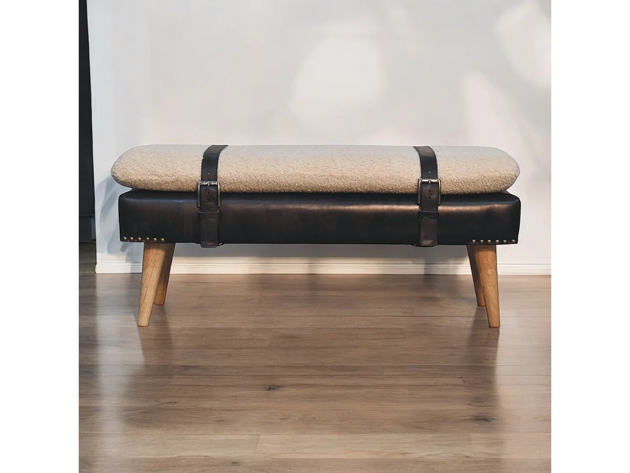 Artisan Furniture Bois massif Banc en Cuir Noir de Buffle et Tissu Bouclé