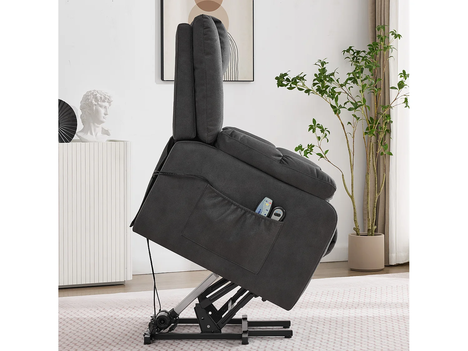 Poltrona - con funzione massaggio - con funzione riscaldante - con poggiapiedi - 2 tasche laterali + portabicchieri - porta USB - grigio