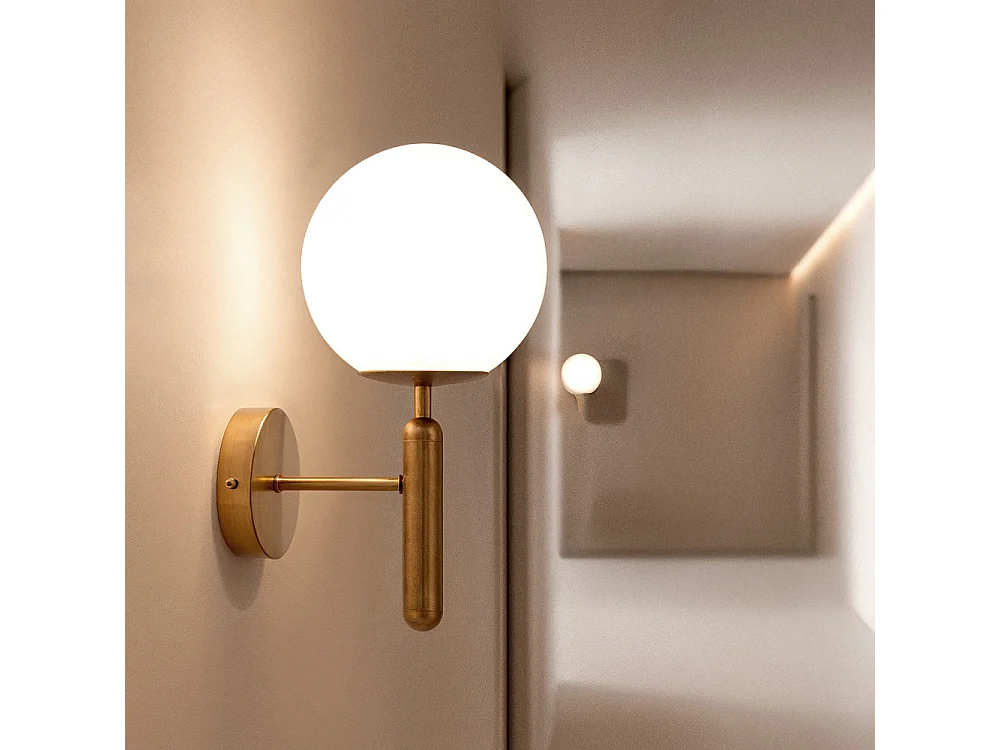 Tao - Applique murale en métal et verre  - Laiton