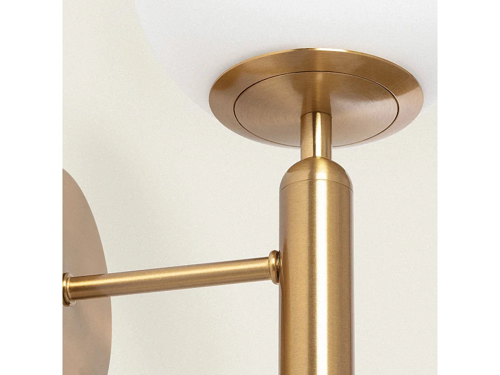 Tao - Applique murale en métal et verre  - Laiton