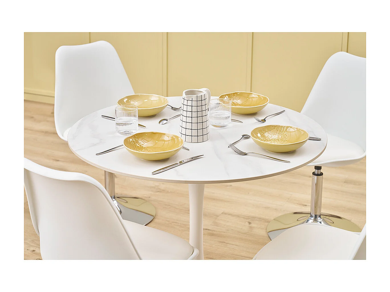 Tavolo da pranzo design rotondo in ceramica bianca e metallo D90 cm MALOU