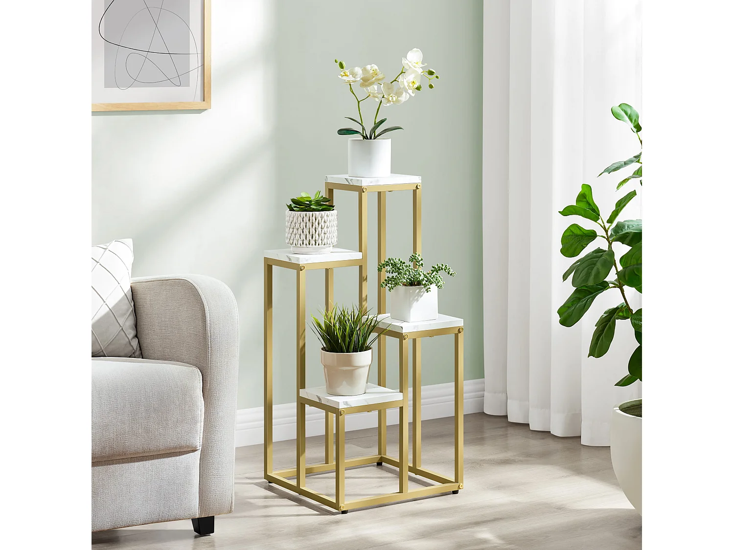 Support à fleurs Valora à 4 étagères, design moderne en acier doré et marbre.