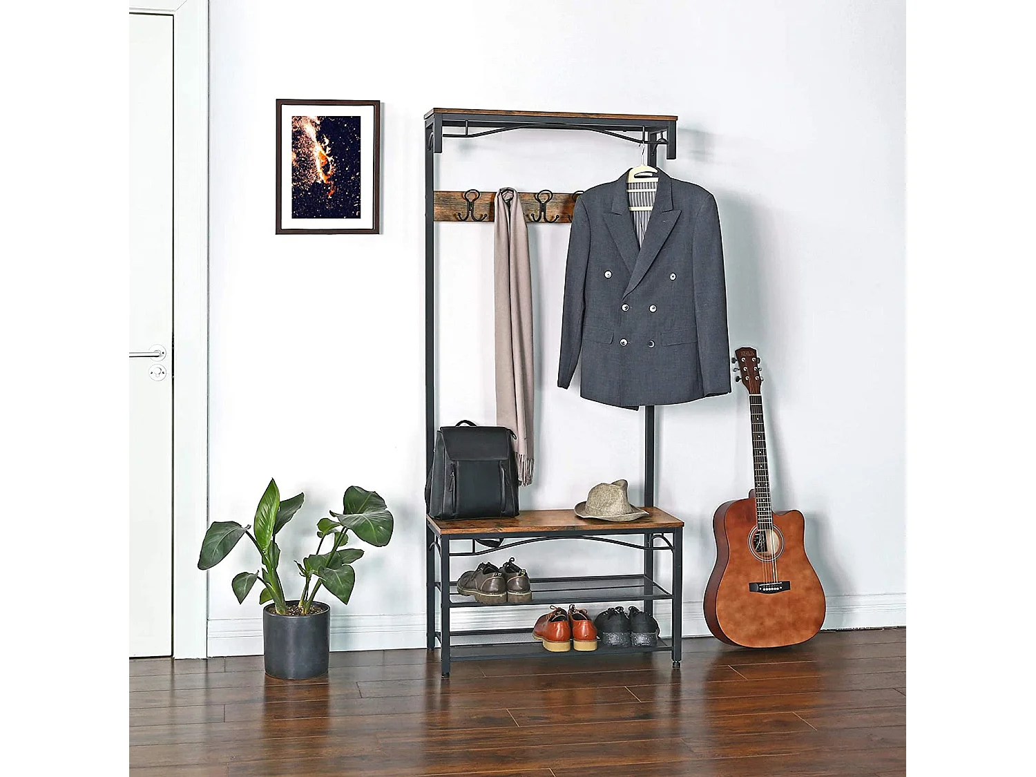 Valora Kleiderständer aus rustikalem braunem Metall für den Flur