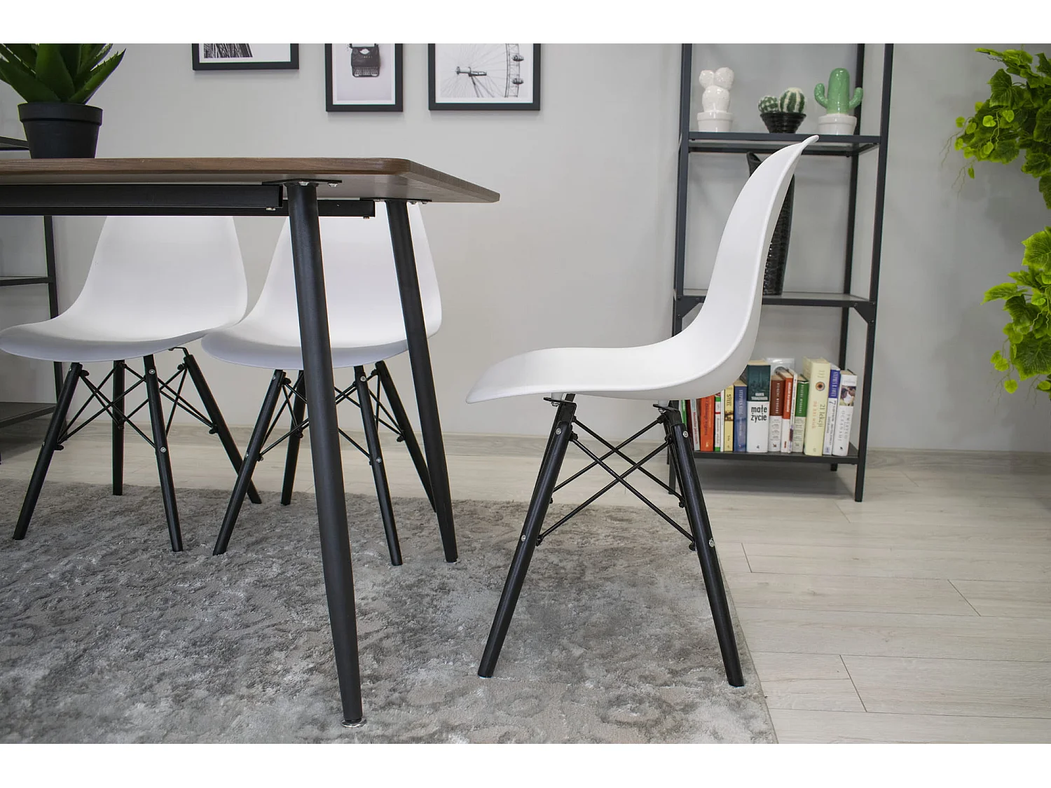 Valora OSAKA Stuhl, weiß, schwarze Beine, ergonomisches Design, 3 Stück