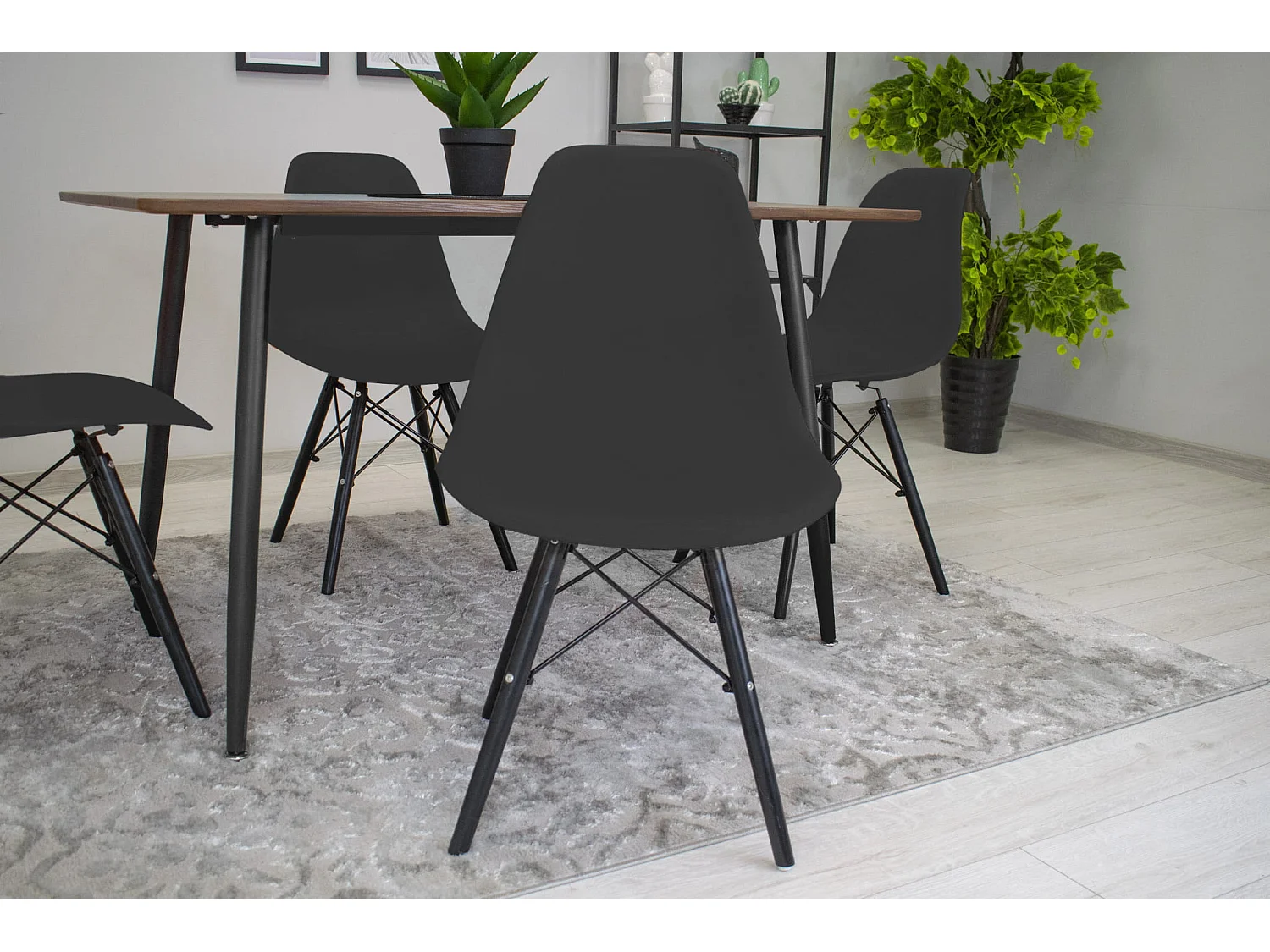 Chaise Valora OSAKA Pieds en bois noir Design ergonomique x3