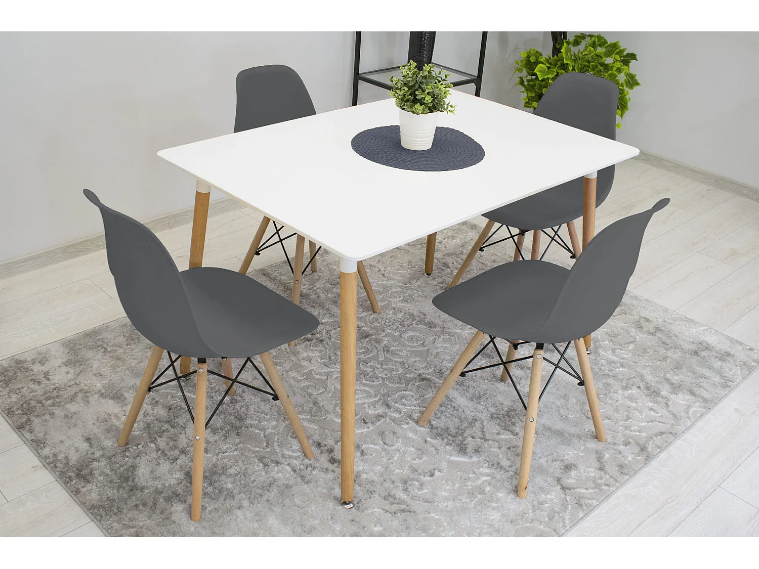 Chaise Valora OSAKA, gris foncé, pieds naturels, pour salon