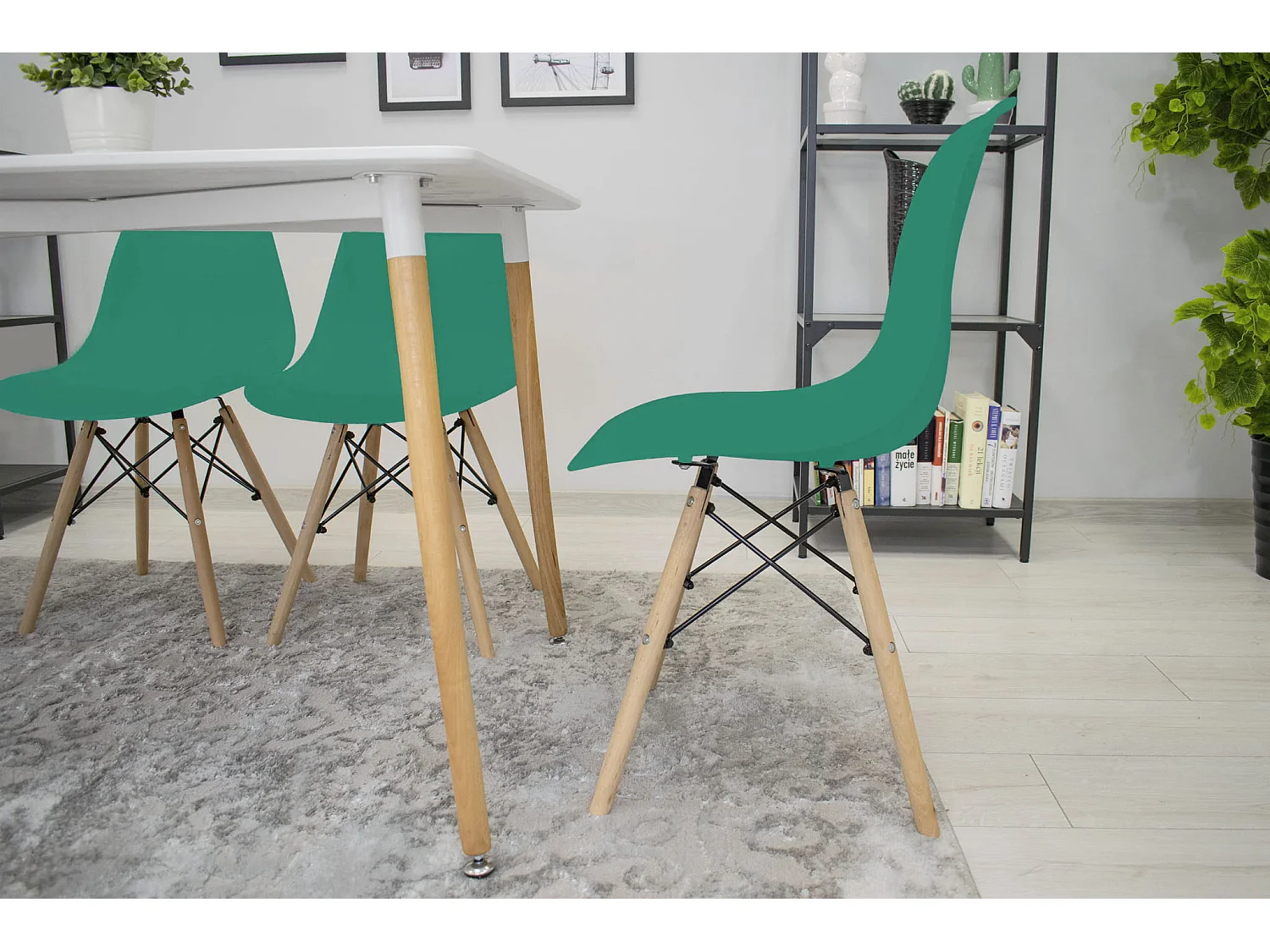 Valora OSAKA stoel ergonomische groene natuurlijke poten voor woonkamer x2