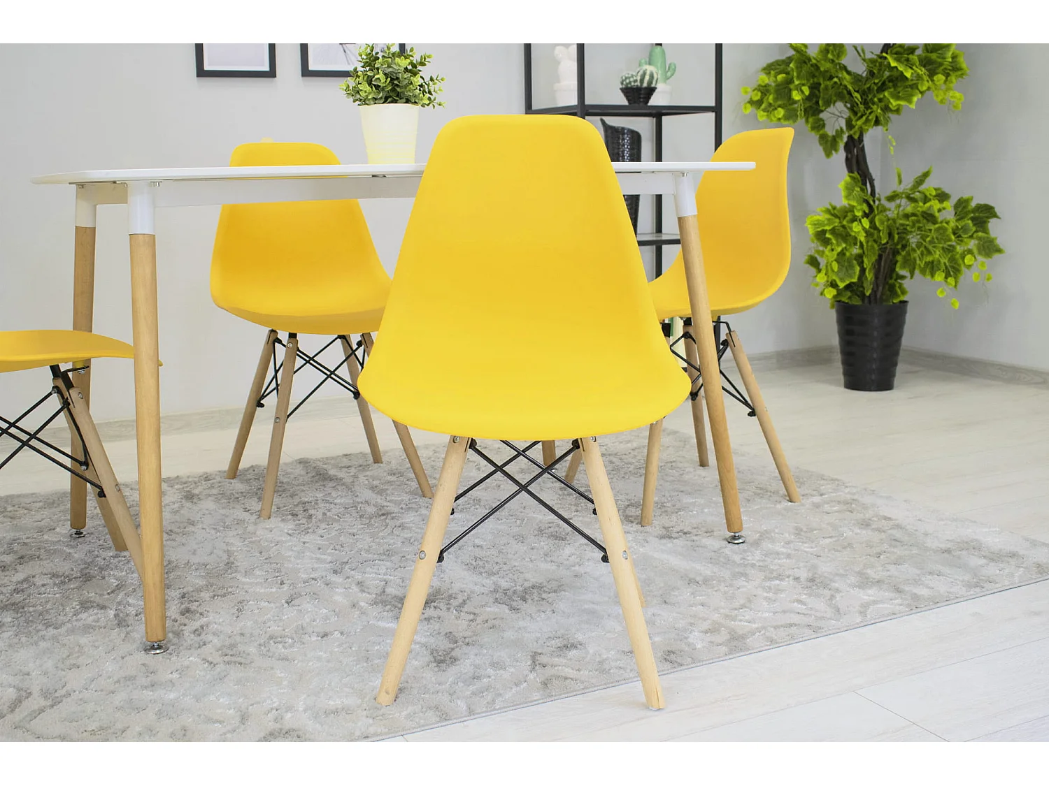 Chaise Valora OSAKA jaune pieds naturels pour salon x4