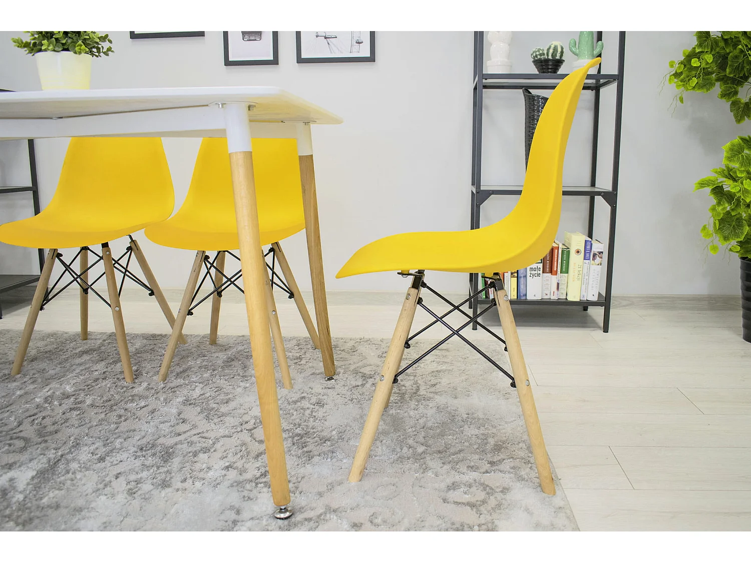 Chaise Valora OSAKA Jaune Pieds Naturels Design Ergonomique x3