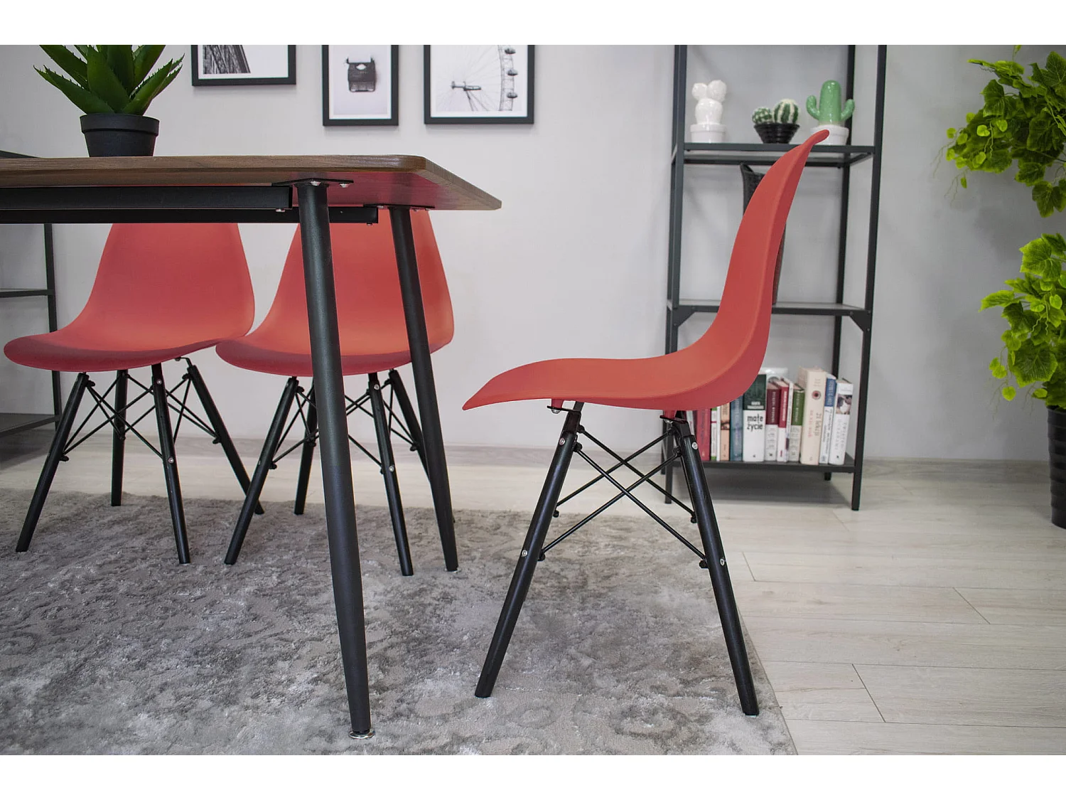 Valora OSAKA Stuhl, ergonomisches Design, Beine in Zinnoberrot Schwarz (4 Stück)