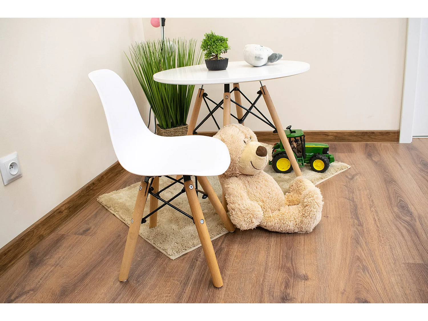 Valora ZUBI Chaise ergonomique pieds en hêtre blanc pour enfants x3