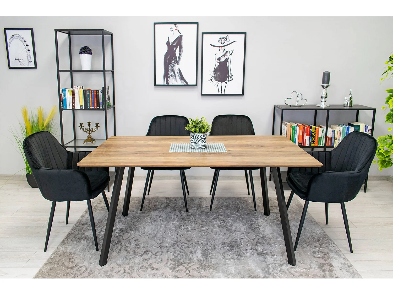 Fauteuil Valora LUGO en velours noir, design ergonomique pour salon