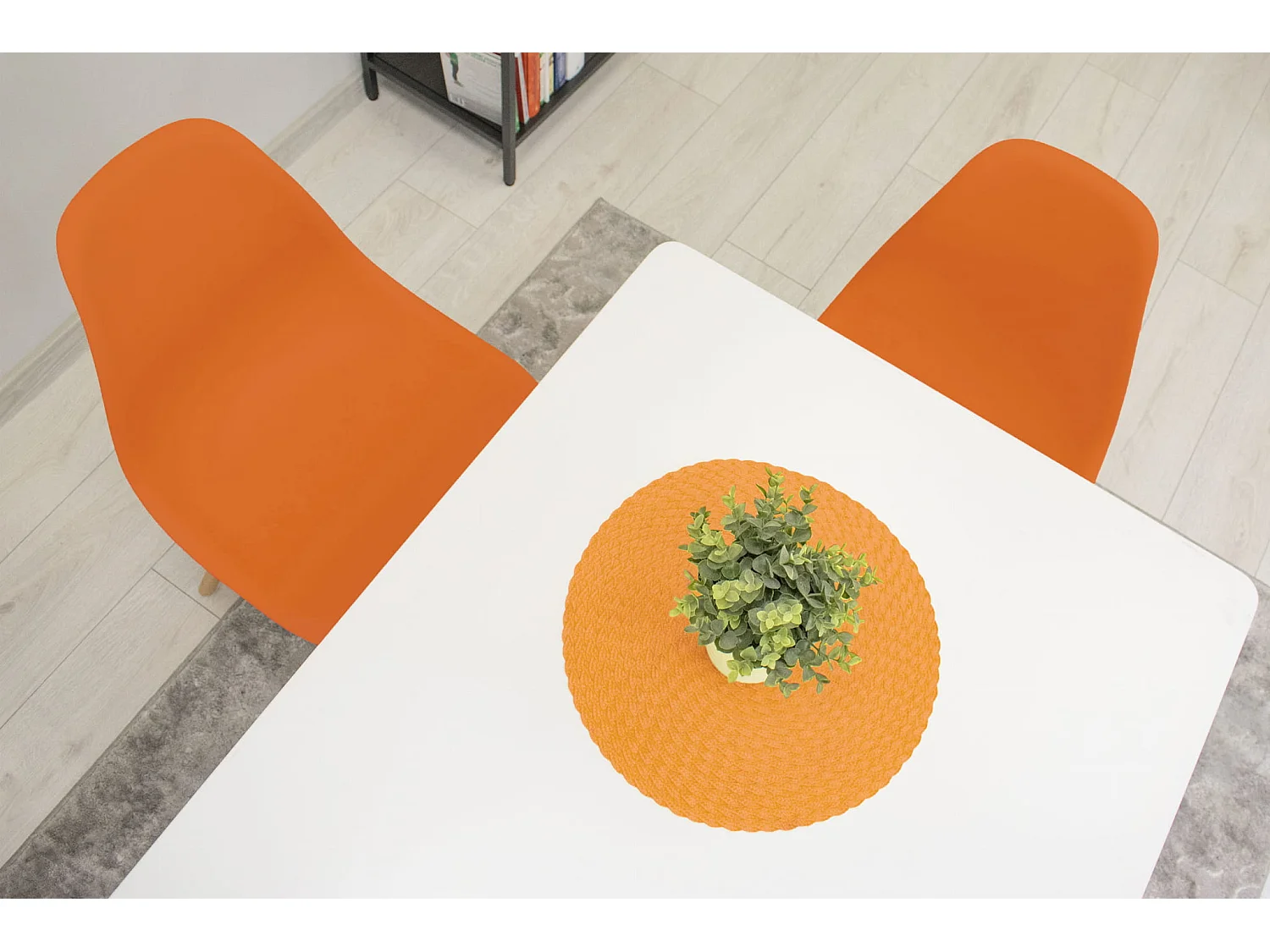 Valora OSAKA Chaise ergonomique orange pieds naturels pour salle à manger x4