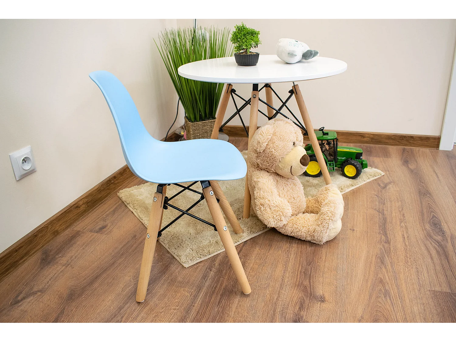 Valora ZUBI stoel ergonomisch blauw voor kinderkamer x3