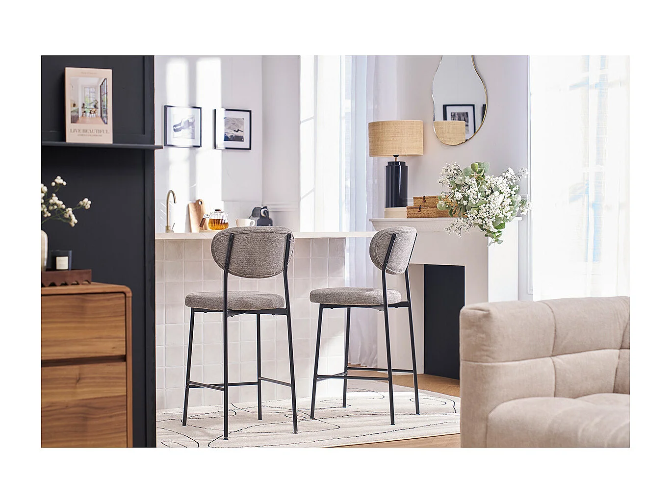 Barhocker mit fester Sitzfläche aus strukturiertem Samtgewebe in Céladon H65 cm (2er-Set) BREKA