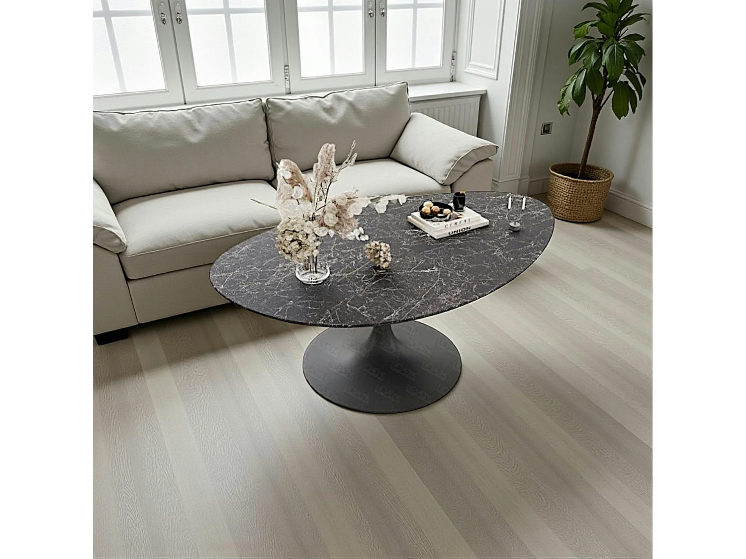 Table basse céramique grise marbrée, pied tulipe LIGURIE