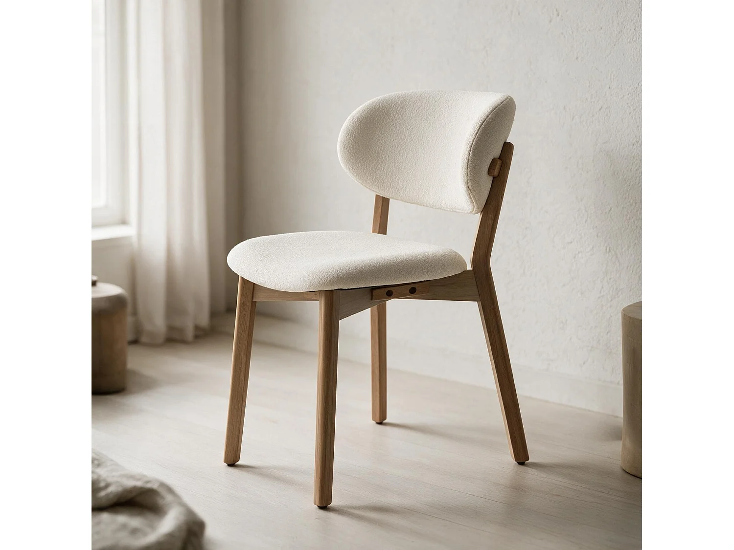 Set van 2 stoelen AURA beige lusstof en licht hout