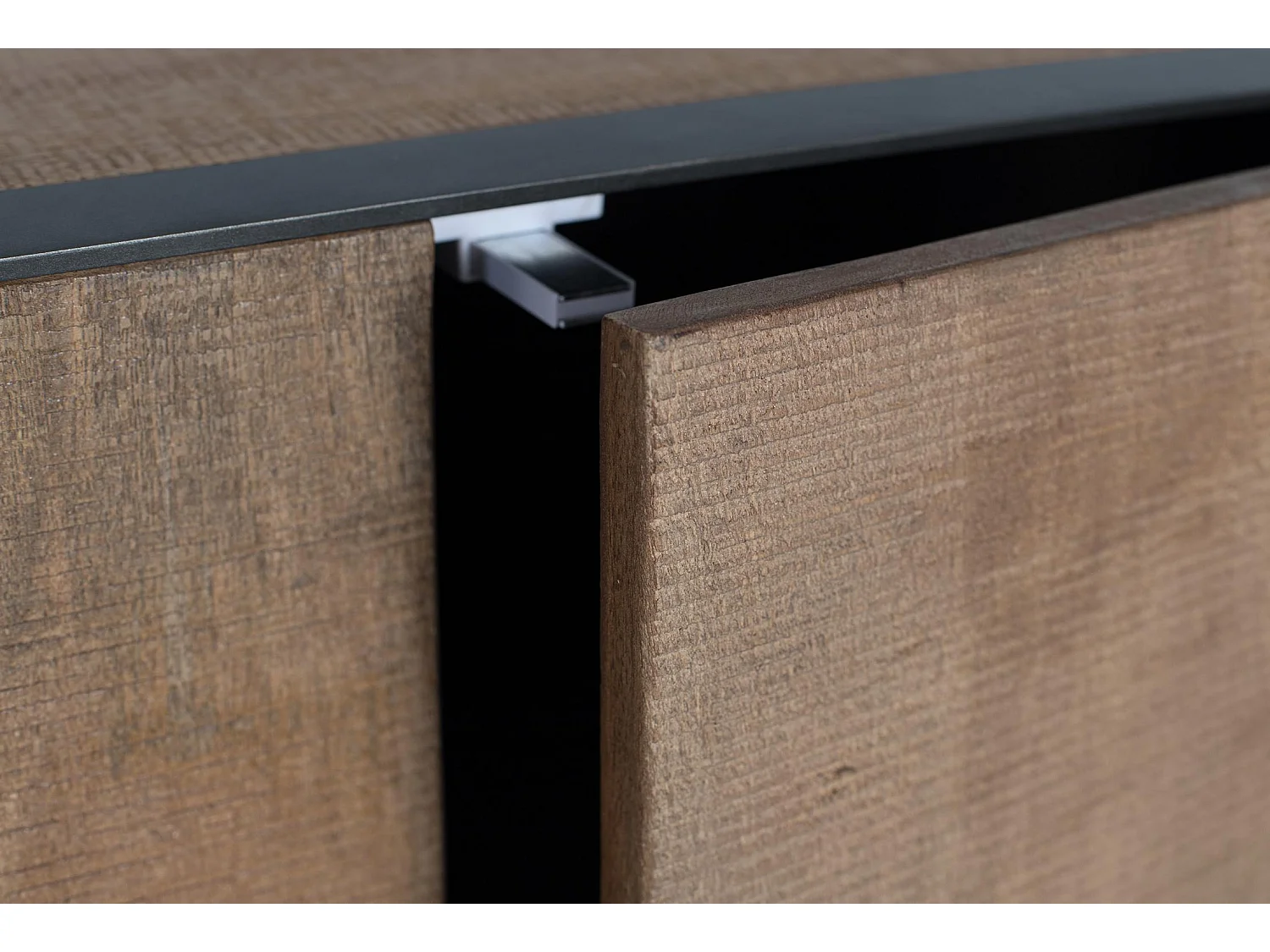 3-deurs dressoir van mangohout, 150 cm