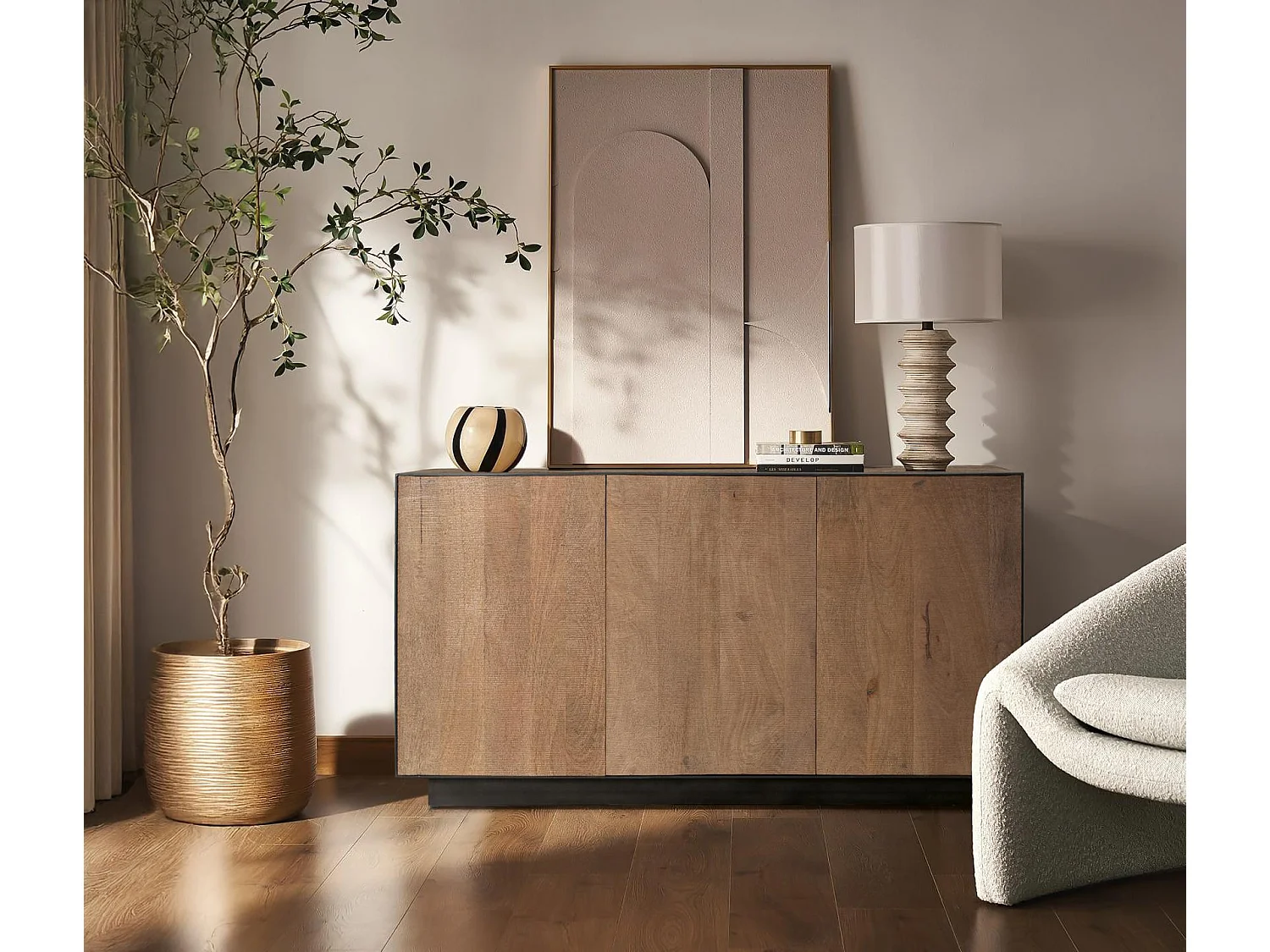 Sideboard aus Mangoholz im modernen Industriestil – 81 x 150 x 44 cm