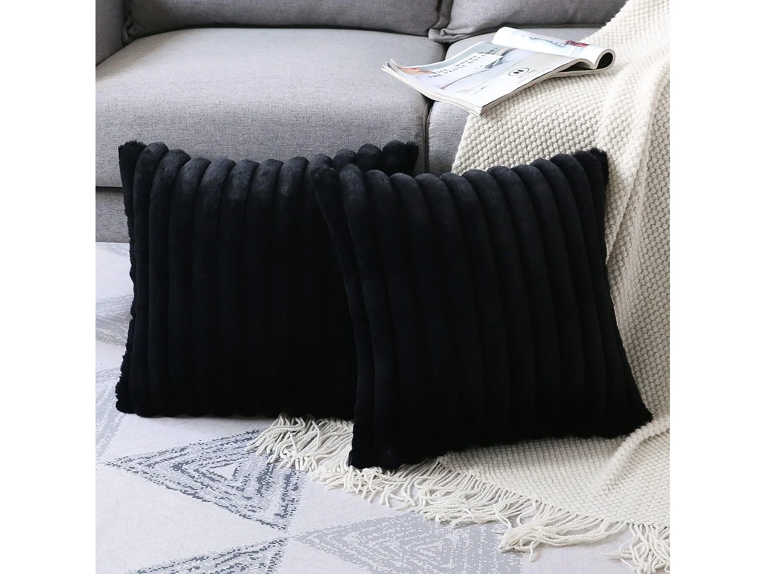 Lot de 2 taie d'oreiller en velours 45 x 45 cm - Noir