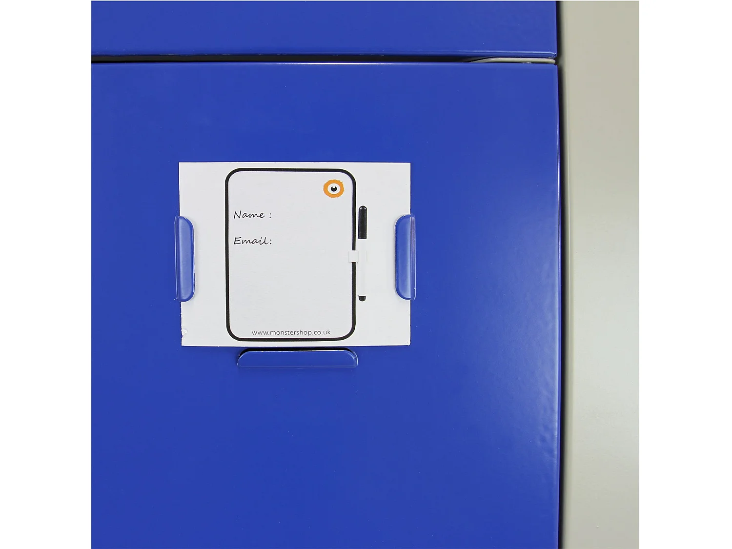 3 x 4-türiger Schließfachschrank Spind - Blau flachverpackt