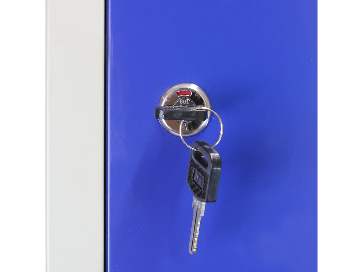 3 x 6-türiger Schließfachschrank Spind - Blau