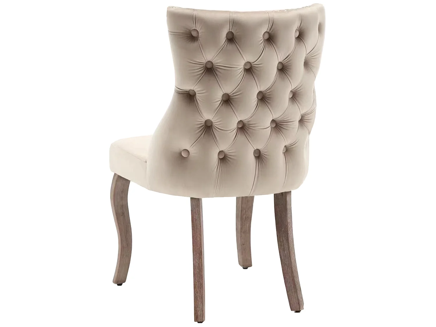 Set van 4 stoelen, 50x45x91 cm, met vulling, knoopsluiting en klinknagelversieringen. Beige fluwelen bekleding voor woonkamer en eetkamer.