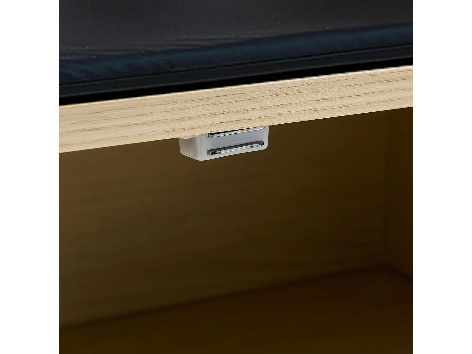 Kledingkast 61x35x179,5 cm met kast, schoenenplank en schoenenkruk. Gemaakt van MDF. Naturel. Geschikt voor woonkamer en hal.