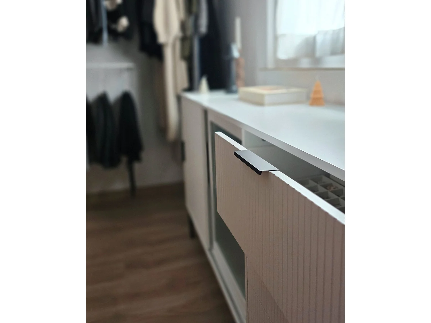 Glass Display Sideboard LEDUC White